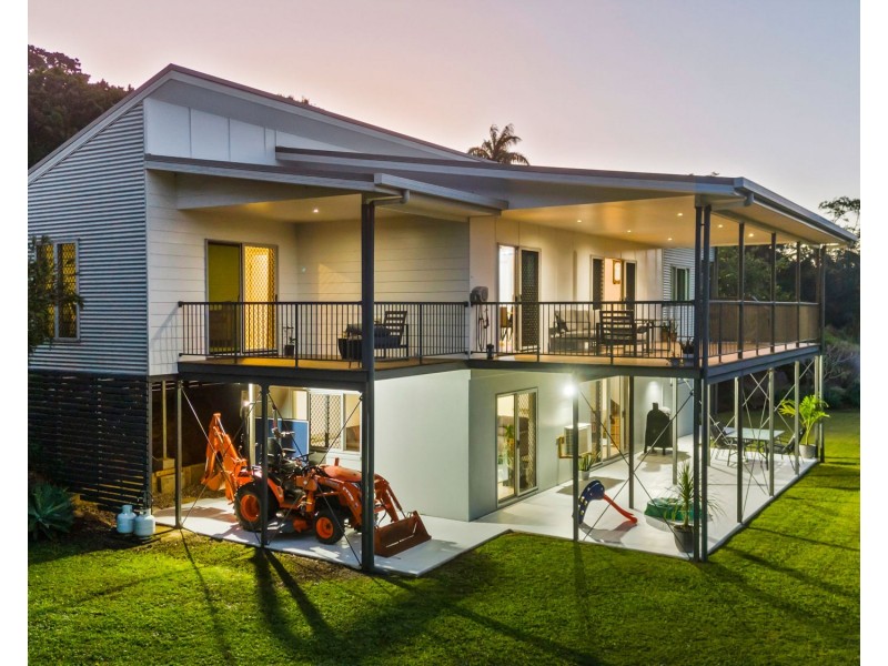 4 Bayview Drive, Habana QLD 4740