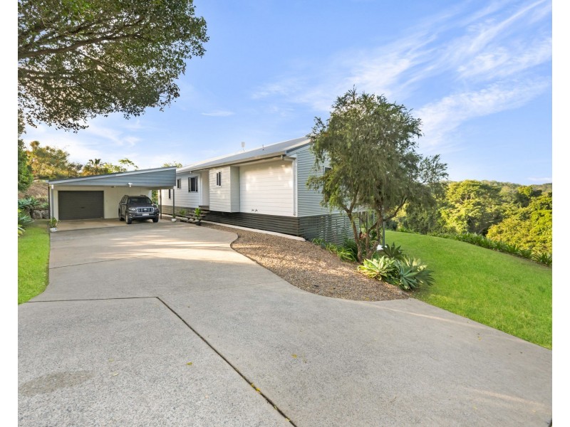 4 Bayview Drive, Habana QLD 4740