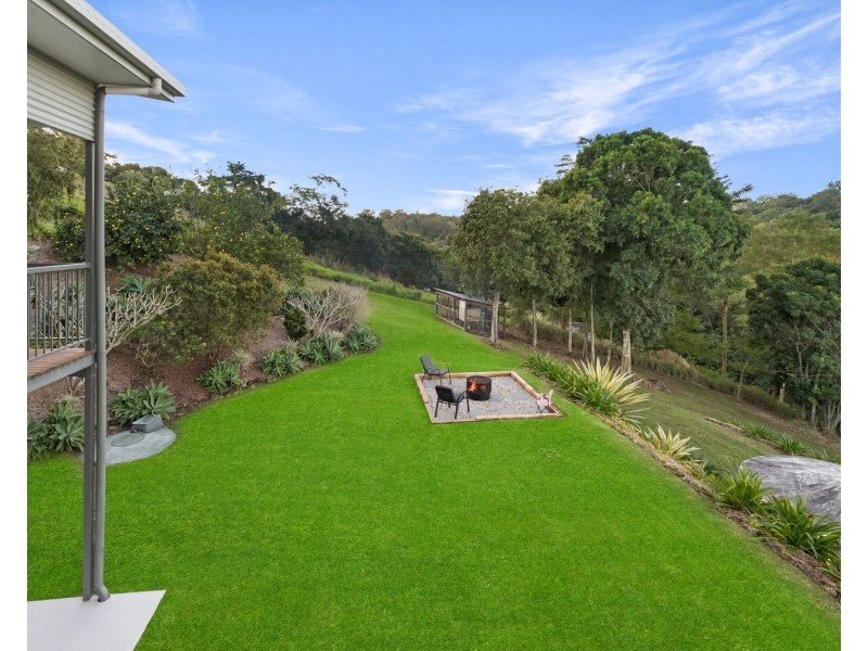 4 Bayview Drive, Habana QLD 4740