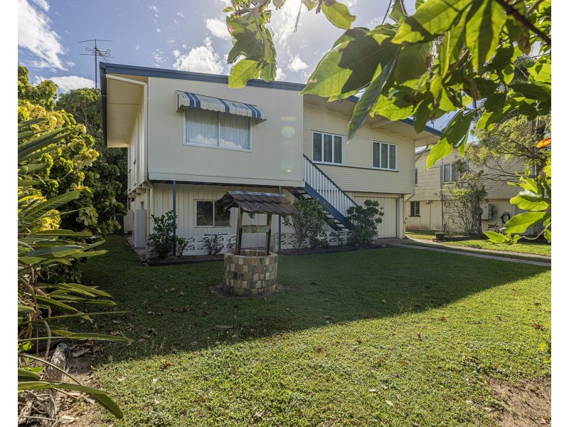 4 Mengel Street, South Mackay QLD 4740