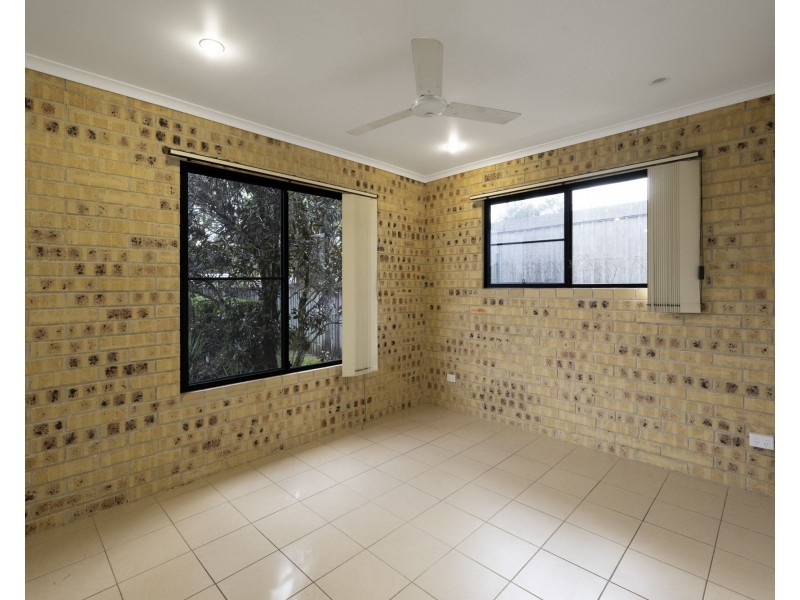 4/9 Maud Street, Mirani QLD 4754