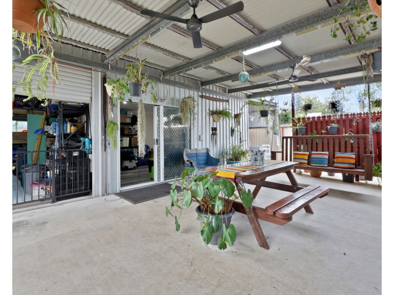 4 Saint Bees Avenue, Bucasia QLD 4750