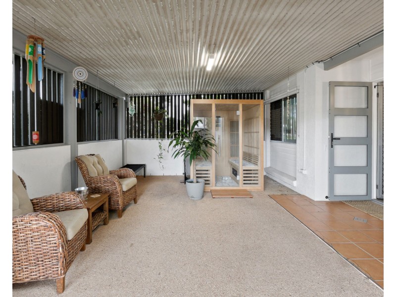 4 Saint Bees Avenue, Bucasia QLD 4750