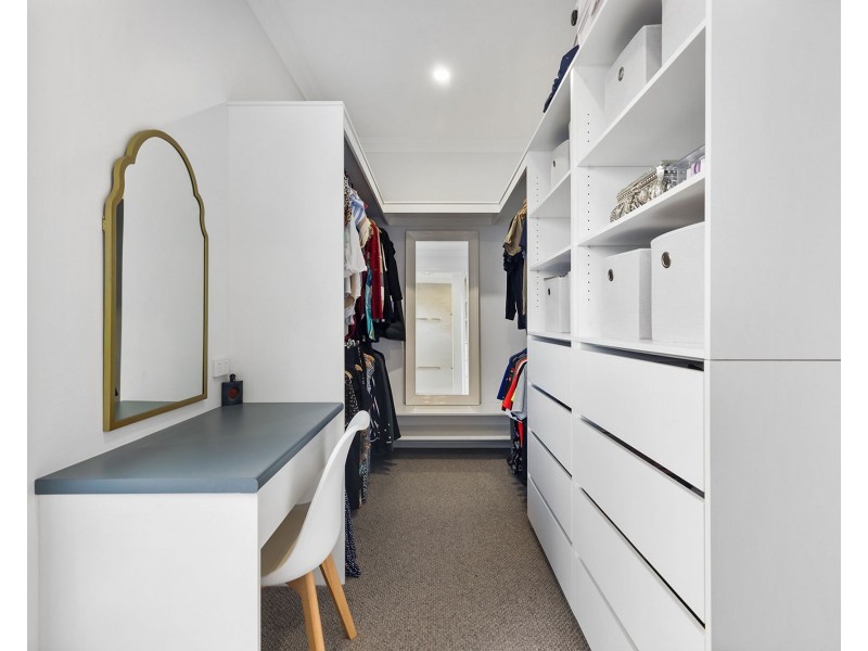 6 Eastbark Court, Richmond QLD 4740