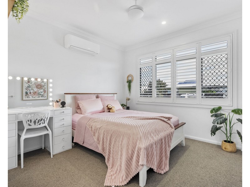 6 Eastbark Court, Richmond QLD 4740