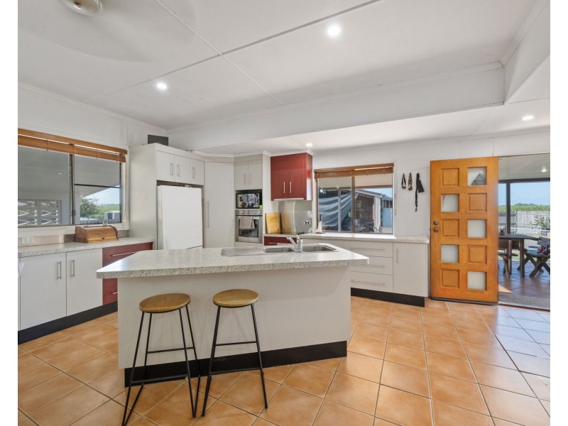 20 Mackenzies Road, Calen QLD 4798
