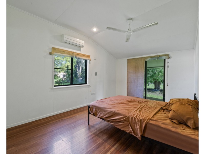 20 Mackenzies Road, Calen QLD 4798
