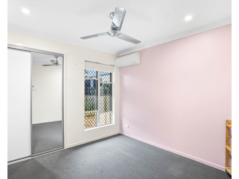 34 Montgomery Street, Rural View QLD 4740