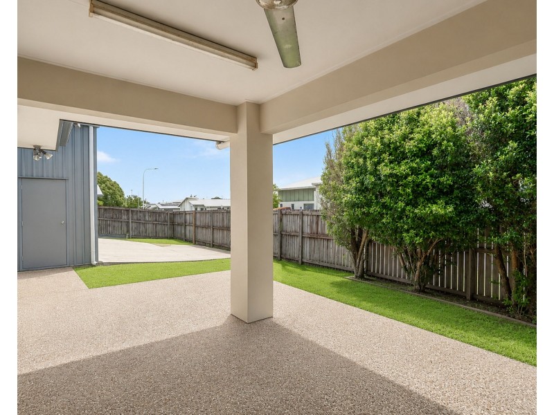 34 Montgomery Street, Rural View QLD 4740
