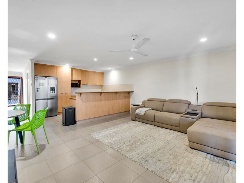 5/15 High Street, Walkerston QLD 4751