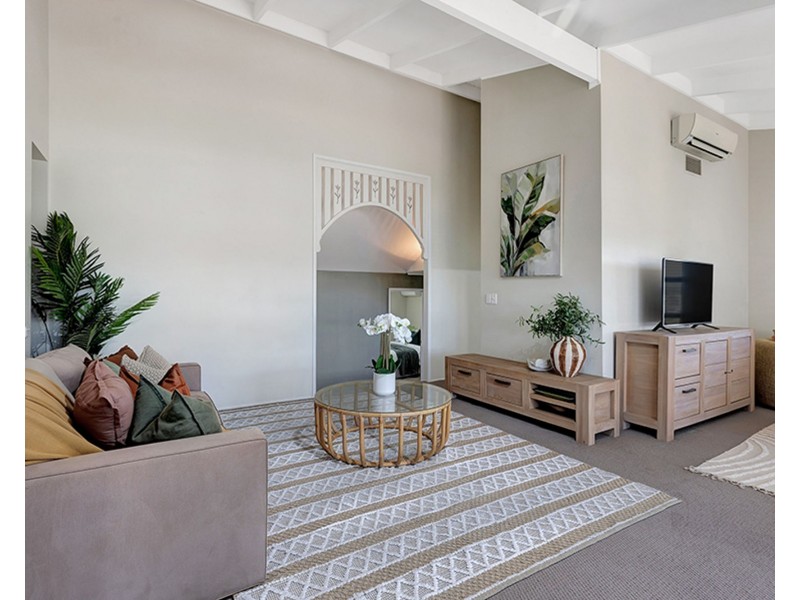 17 Grevillea Drive, Glenella QLD 4740