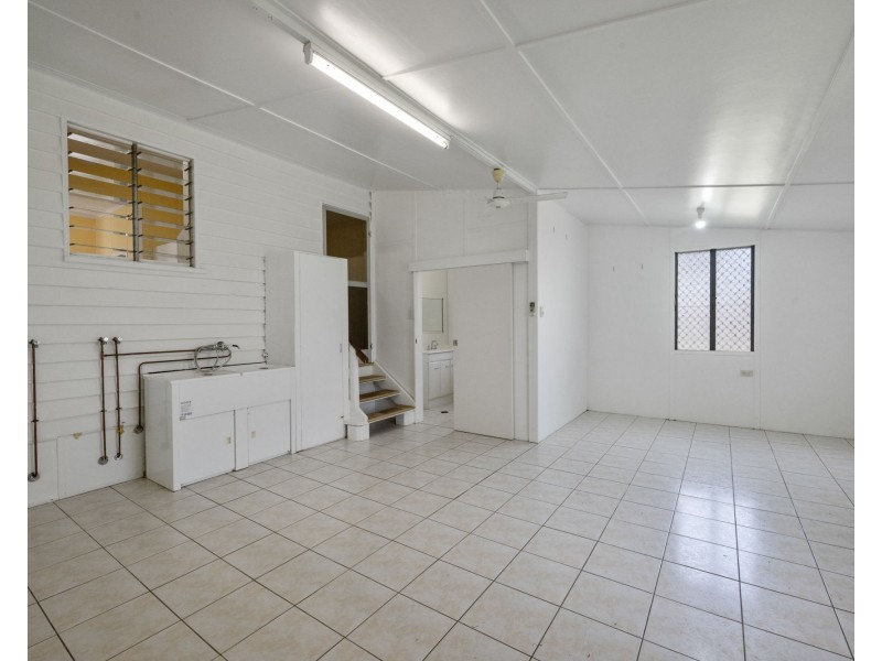 51 Adrian Street, West Mackay QLD 4740