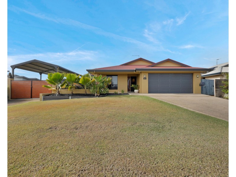 27 Reef Drive, Sarina QLD 4737