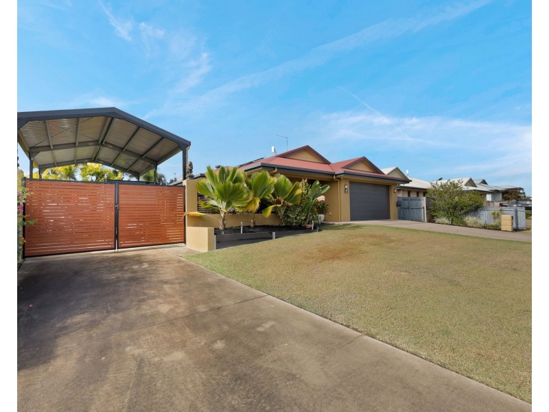 27 Reef Drive, Sarina QLD 4737