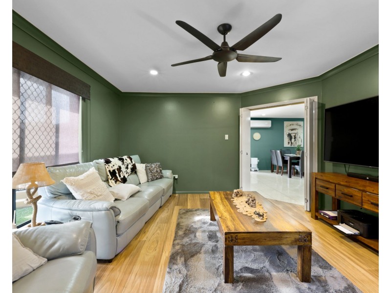 27 Reef Drive, Sarina QLD 4737