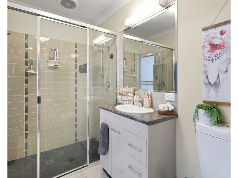 27 Reef Drive, Sarina QLD 4737