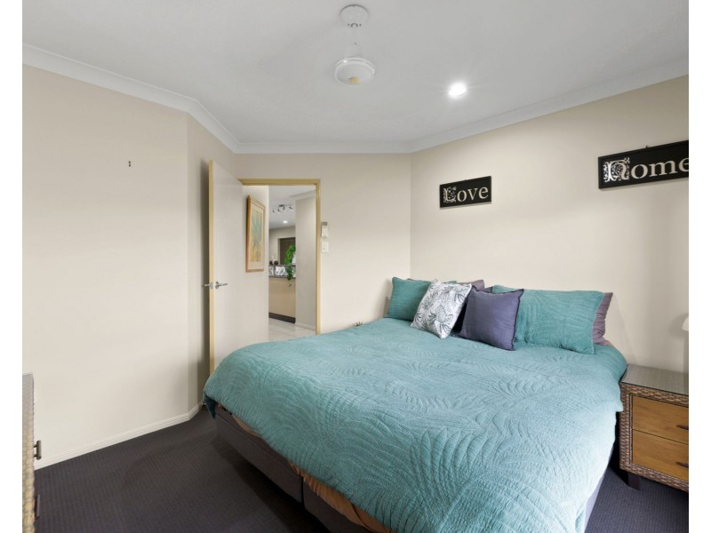 27 Reef Drive, Sarina QLD 4737