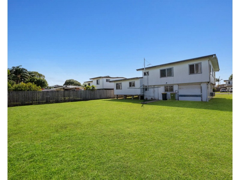 17 Pharlap Parade, Ooralea QLD 4740