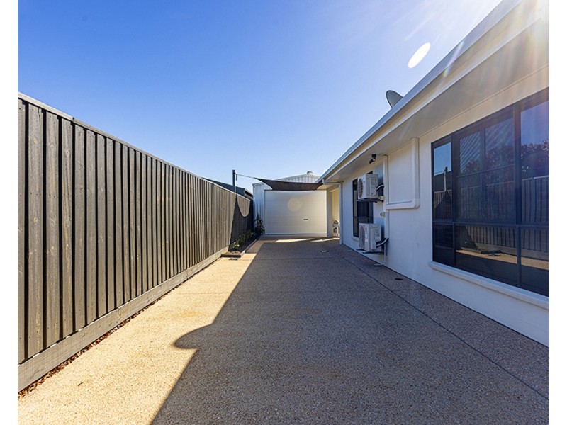 15 Eros Court, Ooralea QLD 4740