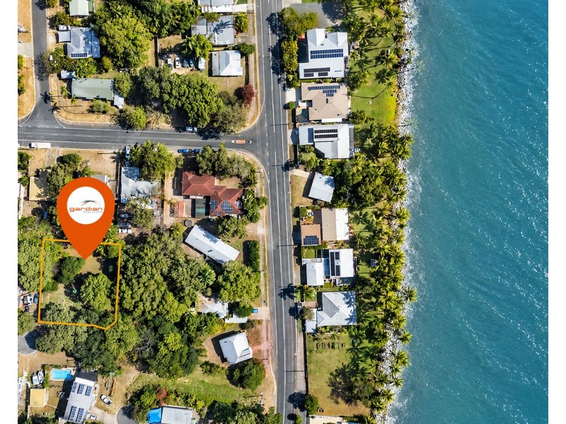 1 Kingfisher Street, Slade Point QLD 4740