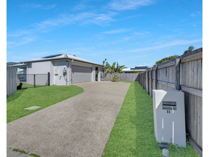 11 Kingslea Court, Ooralea QLD 4740