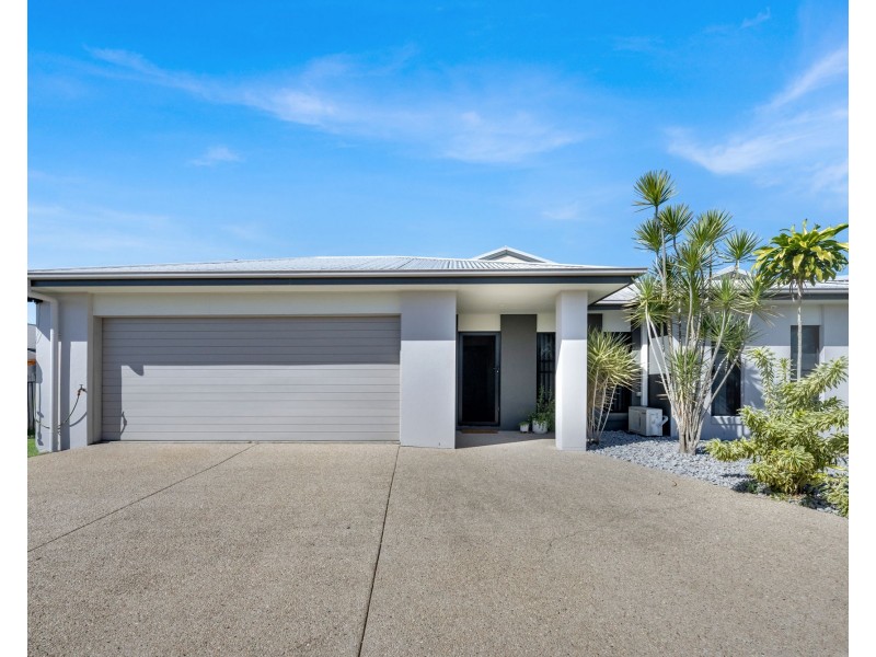 11 Kingslea Court, Ooralea QLD 4740
