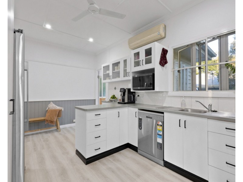 39 Hunter Street, West Mackay QLD 4740