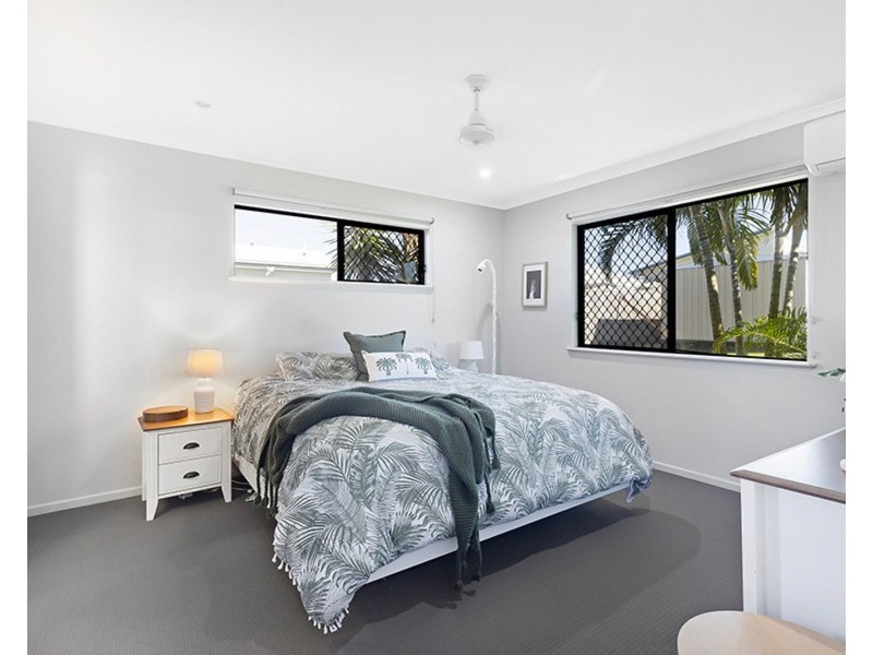 13 Majesty Street, Rural View QLD 4740