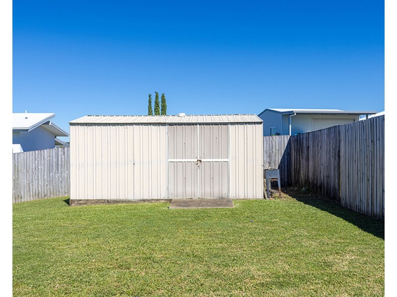13 Majesty Street, Rural View QLD 4740