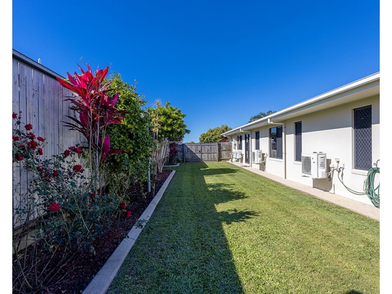 13 Majesty Street, Rural View QLD 4740