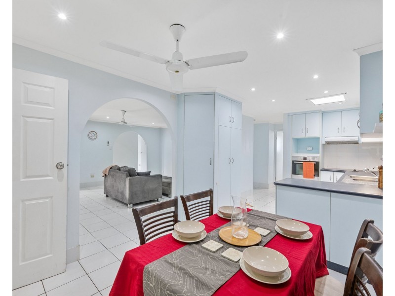 4 Hillside Terrace, Mount Pleasant QLD 4740