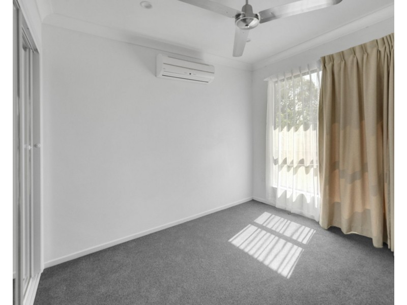 1 Hawkins Street, Bucasia QLD 4750