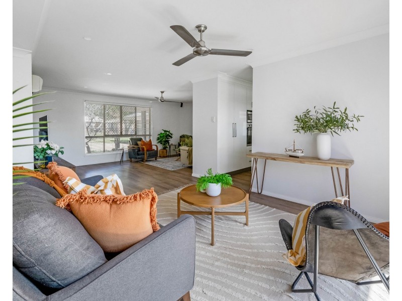 5 Hillcrest Street, Eimeo QLD 4740