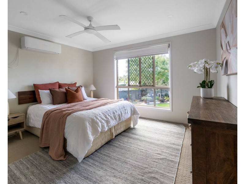 5 Hillcrest Street, Eimeo QLD 4740