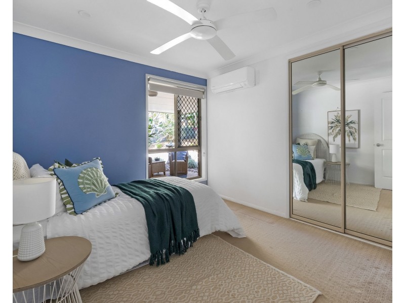 5 Hillcrest Street, Eimeo QLD 4740