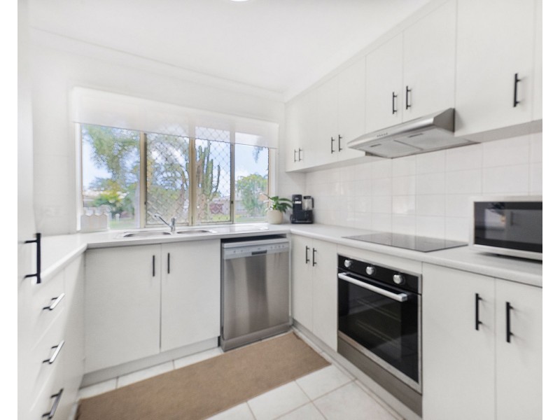 59 Broomdykes Drive, Beaconsfield QLD 4740