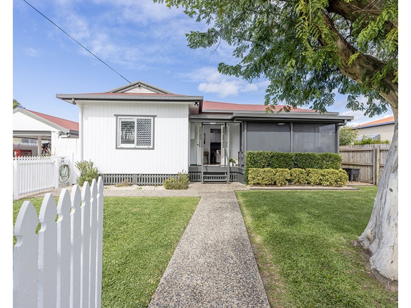 5 Douglas Street, West Mackay QLD 4740