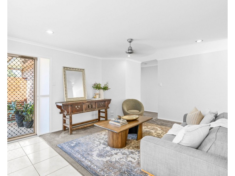 7 Cabbage Tree Road, Andergrove QLD 4740