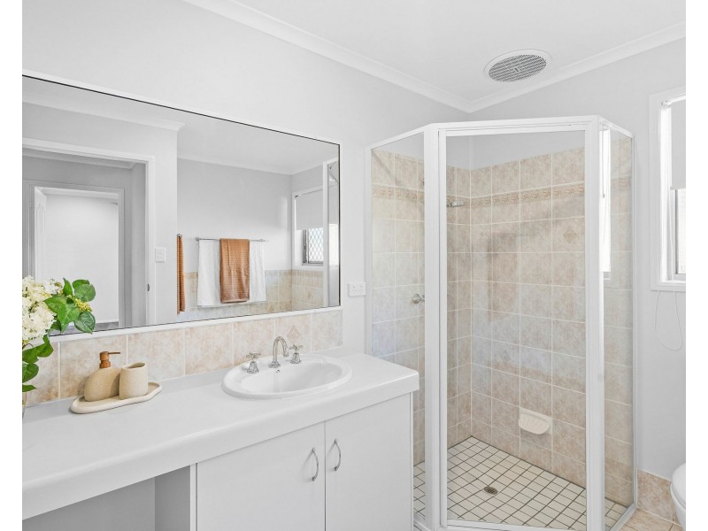 7 Cabbage Tree Road, Andergrove QLD 4740