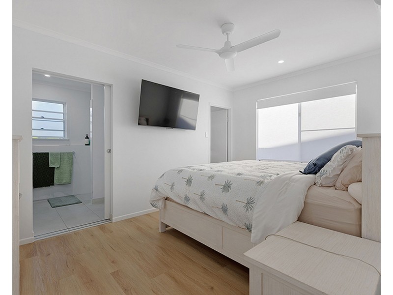 10 Jabiru Circuit, Rural View QLD 4740