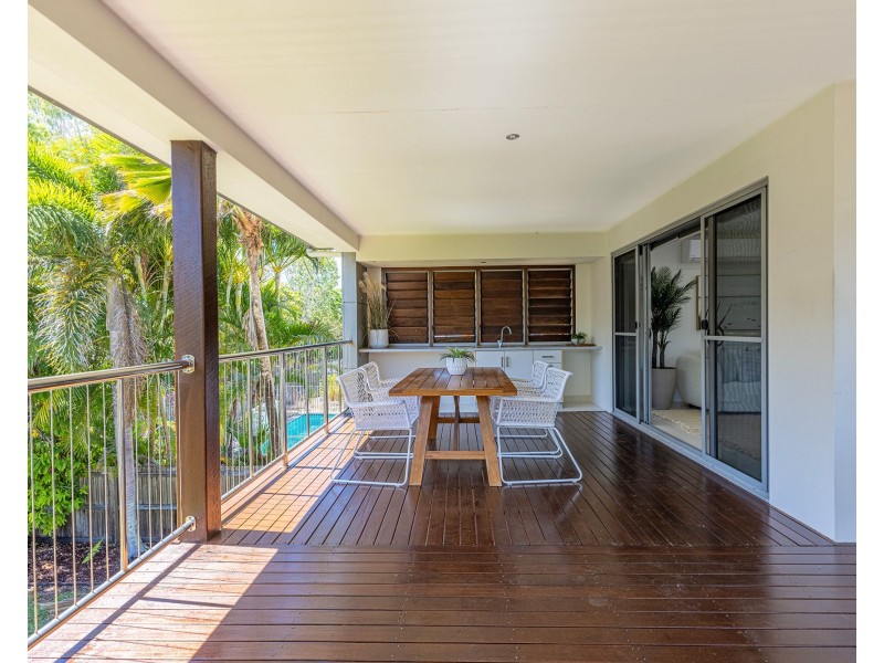 15 Seafarer Court, Blacks Beach QLD 4740