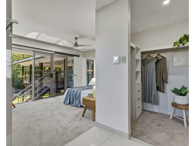 15 Seafarer Court, Blacks Beach QLD 4740
