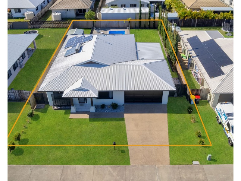 42 Stone Drive, Bucasia QLD 4750