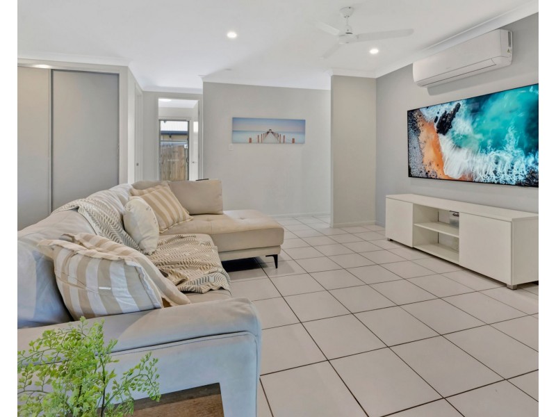 42 Stone Drive, Bucasia QLD 4750