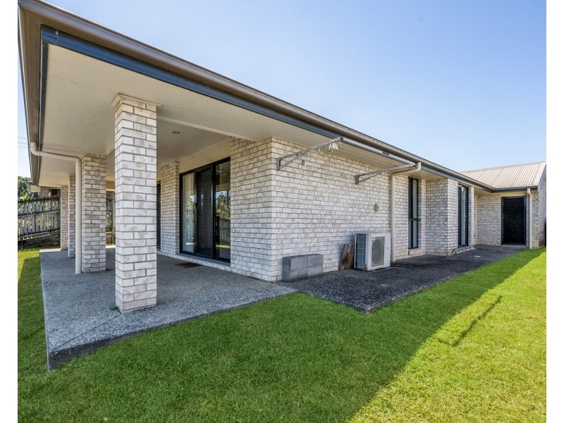 3/8 Greenwood Drive, Glenella QLD 4740