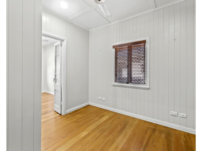 14 Hunter Street, West Mackay QLD 4740