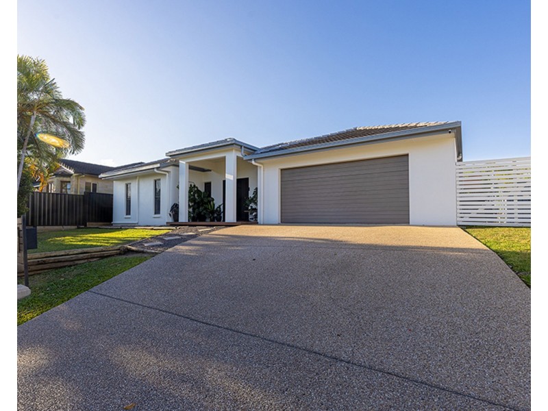 4 Francey Drive, Glenella QLD 4740