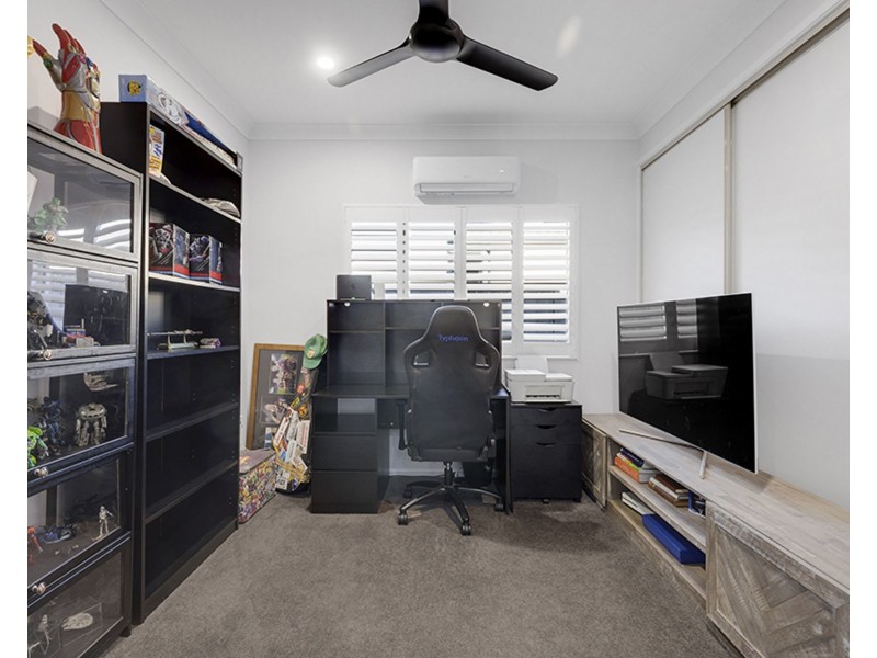 4 Francey Drive, Glenella QLD 4740
