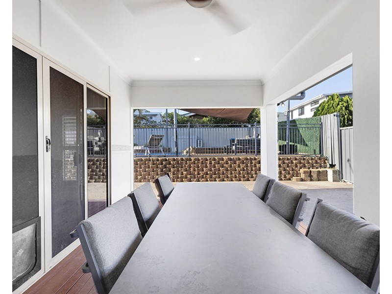 4 Francey Drive, Glenella QLD 4740