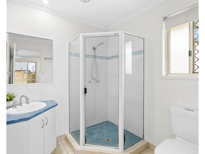 12 Marlin Court, Andergrove QLD 4740